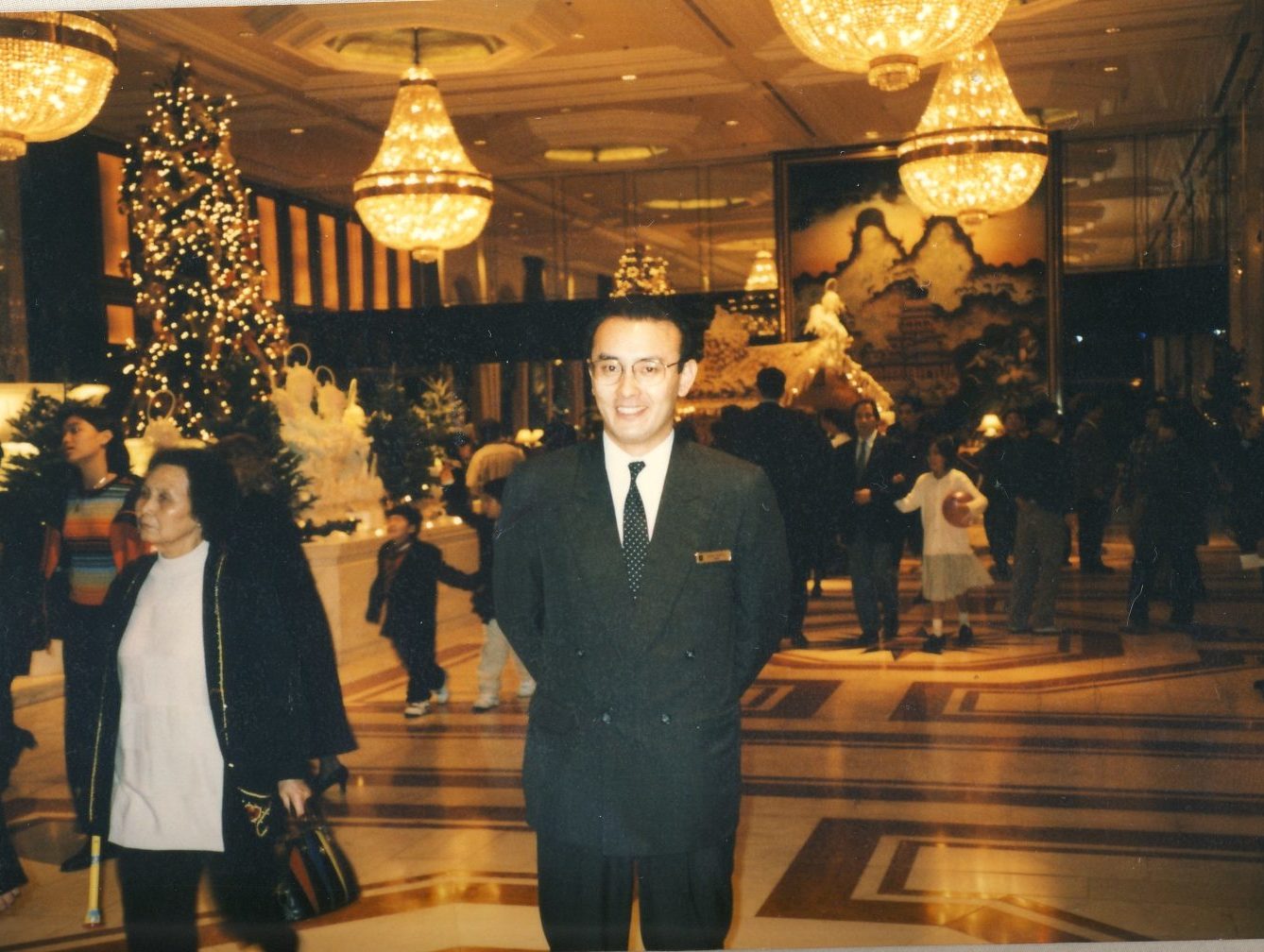 森田観光ビジネスサポート 代表 森田英一の香港シャングリラでの研修時代の写真